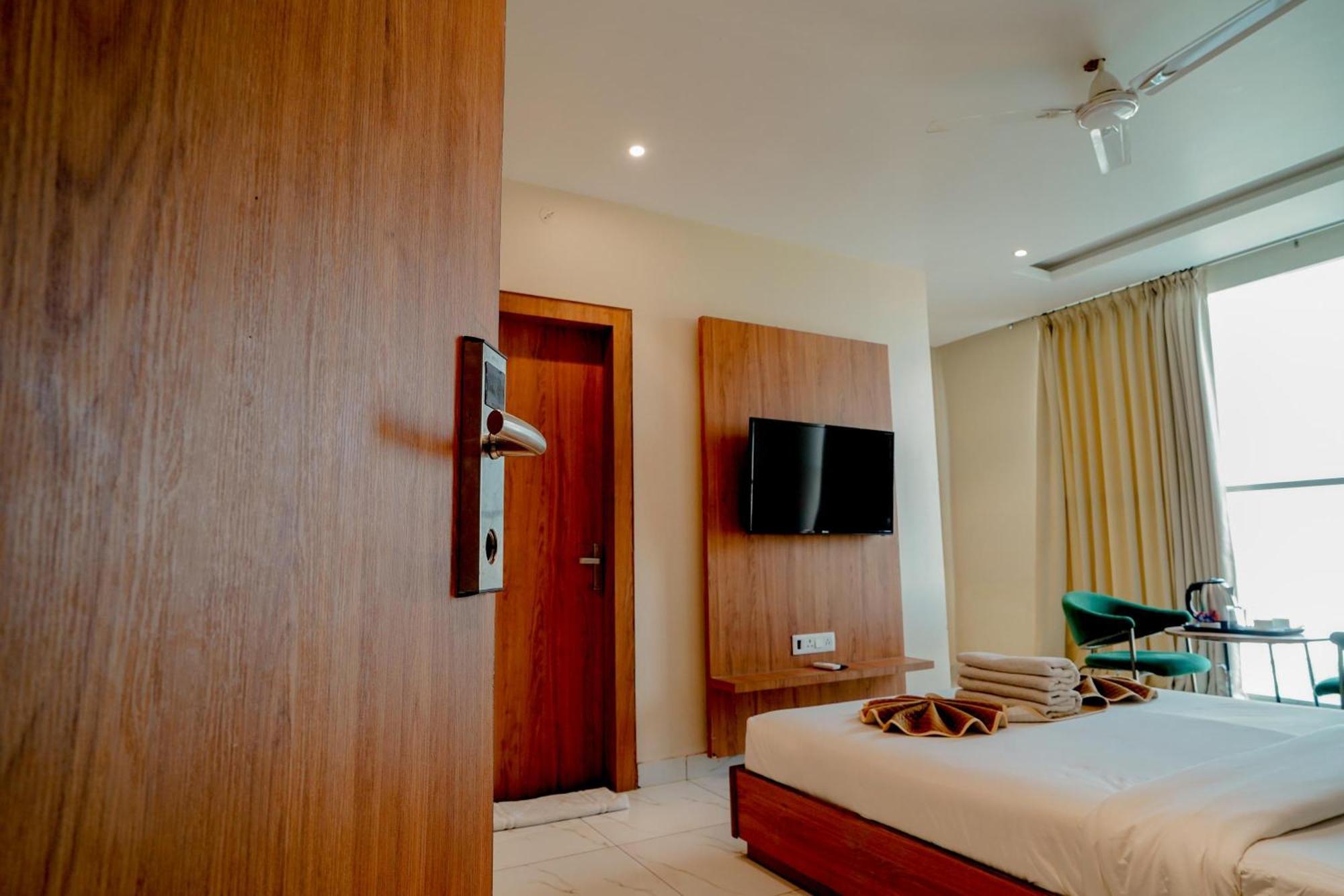 Hotel Ekana Τζαϊπούρ Εξωτερικό φωτογραφία