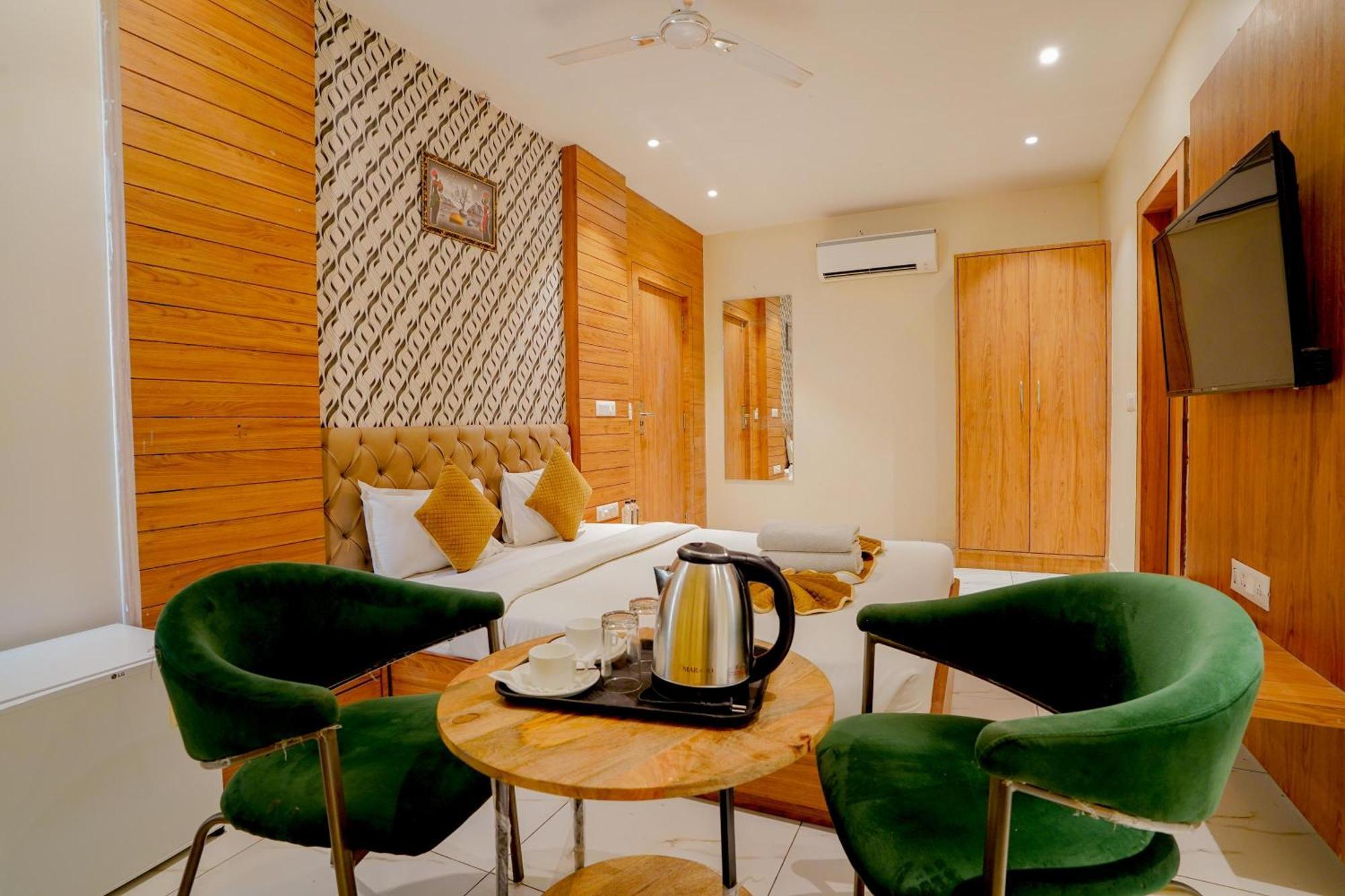 Hotel Ekana Τζαϊπούρ Εξωτερικό φωτογραφία